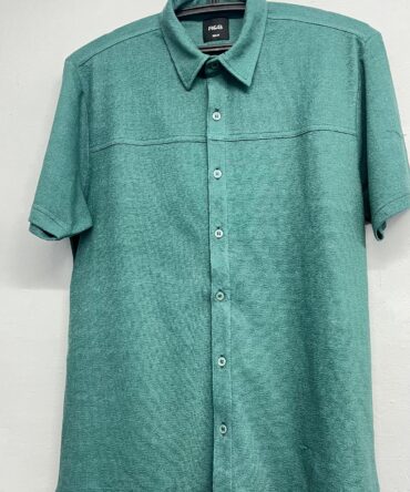 Green Casual Button-Up Shirt