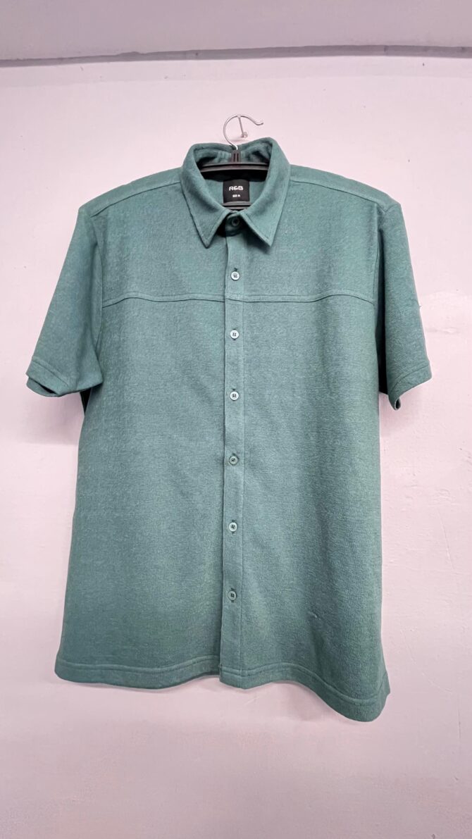 Green Casual Button-Up Shirt - Image 6