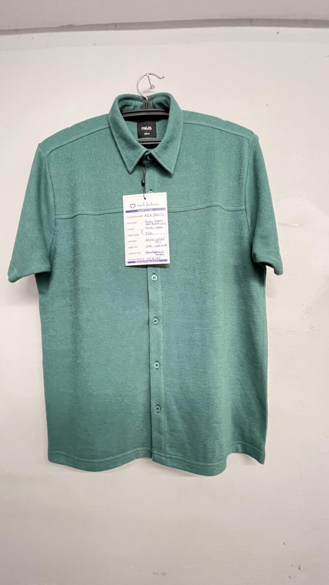 Green Casual Button-Up Shirt - Image 3