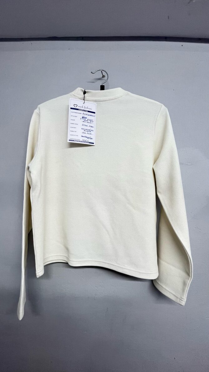 Off-White Slogan Sweatshirt - Image 3