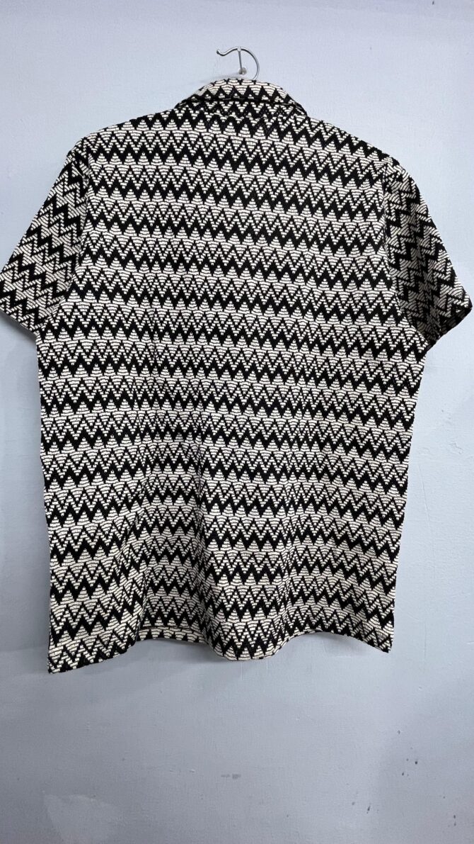 Black & White Zigzag Shirt - Image 3